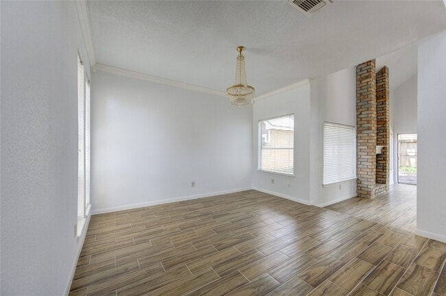 Foto del edificio - 16026 Rustic Sands Dr