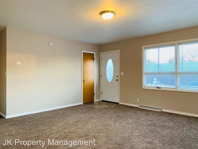 Foto del edificio - 1725 15th Ave S