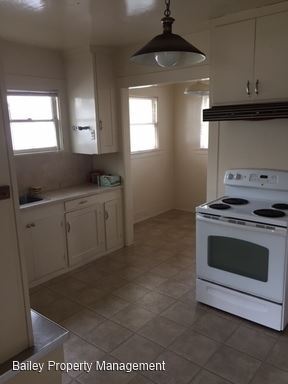 Building Photo - 2 br, 1 bath House - 1214 Bay Street
