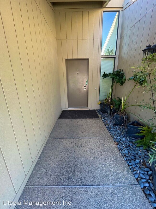 Foto del edificio - 3 br, 2 bath House - 8770 Cling Ct