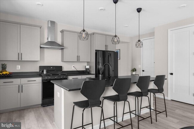 Foto del edificio - 154 Nevermore Dr