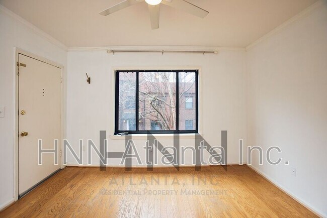 Building Photo - 706 Argonne Ave NE