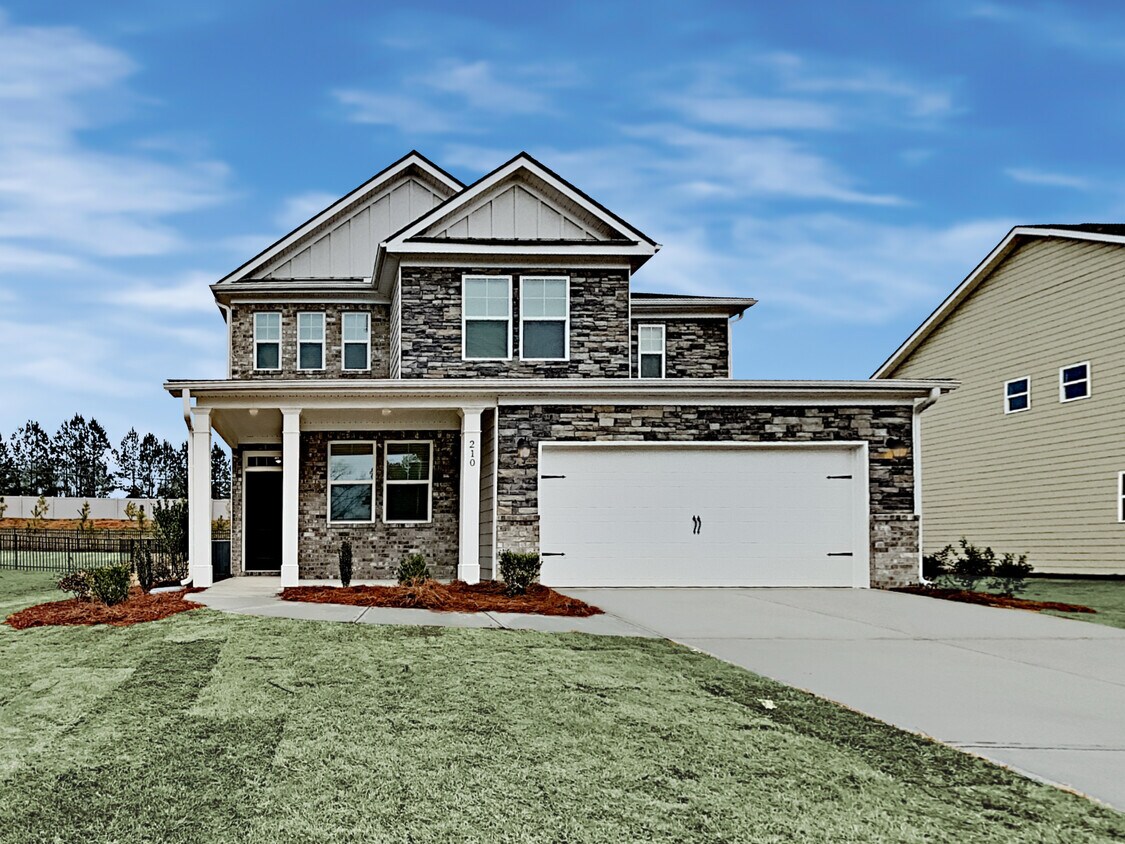 210 Lake Vista Drive House for Rent in Loganville, GA