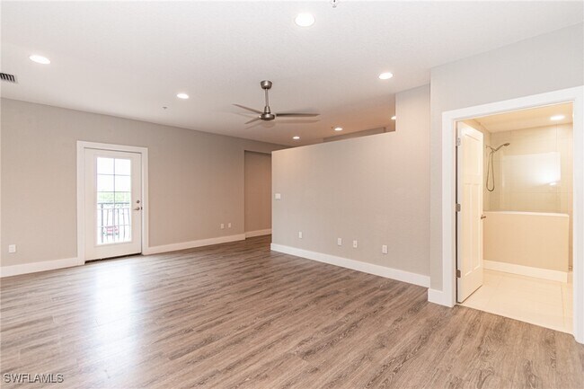 Foto del edificio - 4645 SE 11th Pl