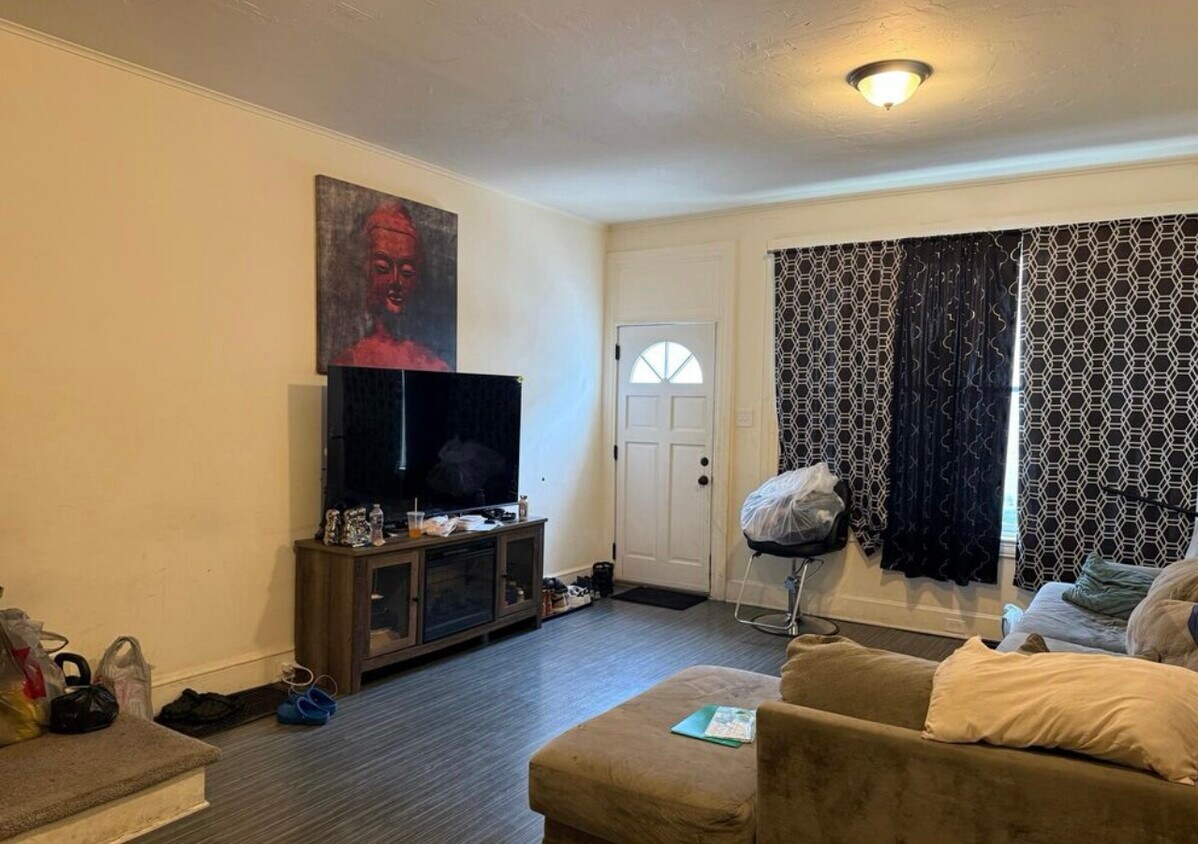 Foto principal - 526 Walnut St
