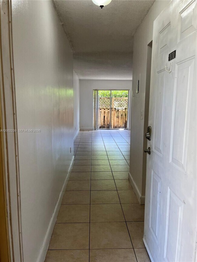 Foto del edificio - 8650 SW 109th Ave