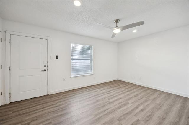 Foto del edificio - 809 W Broadus St