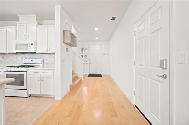 Foto del edificio - 15 Bannock Glen Pl