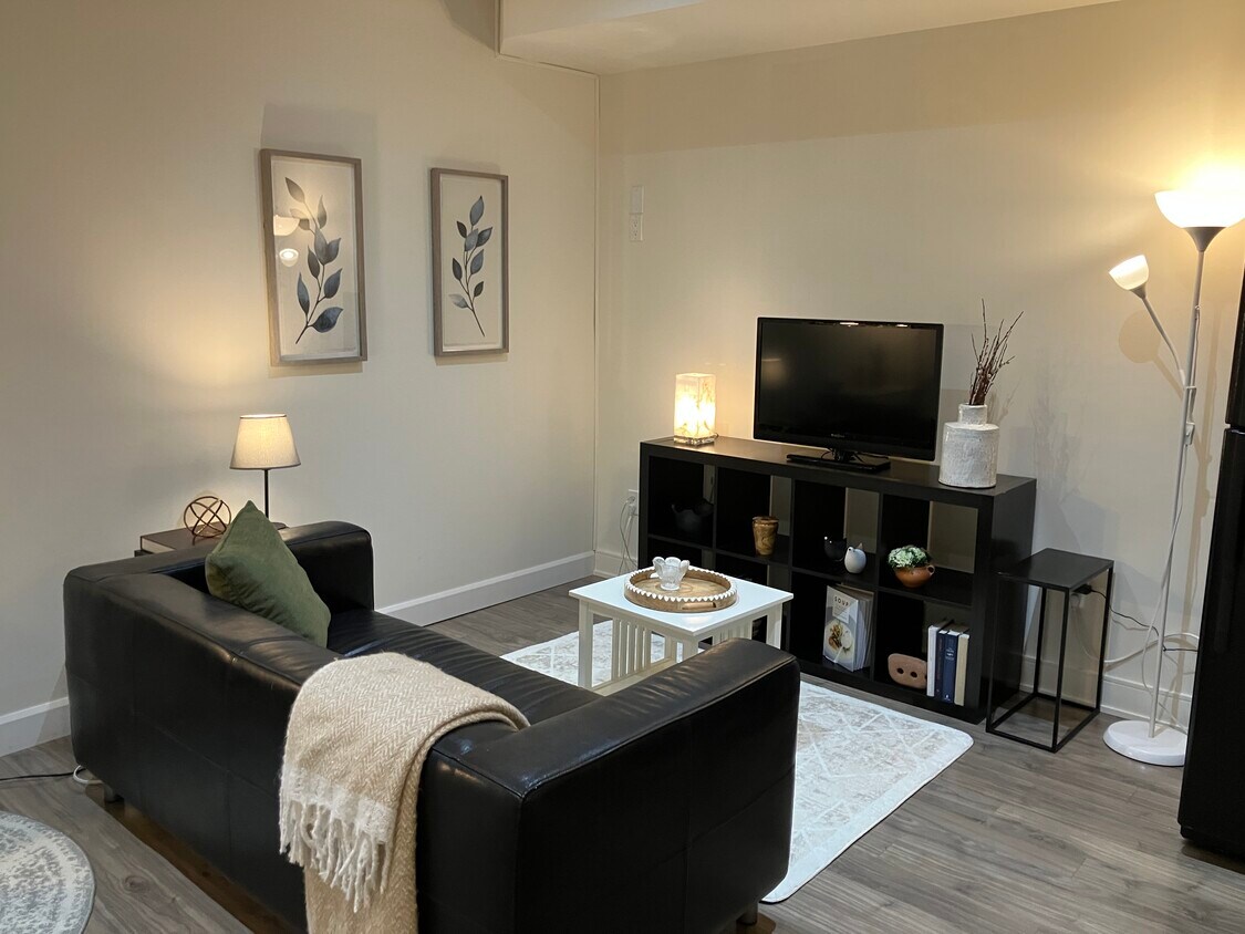 Photo principale - 271 Glebemount Av