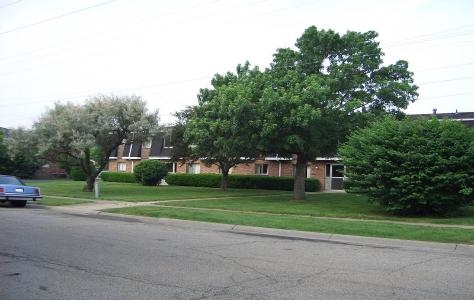 Trenton East Apartments and Townhomes - Trenton East Apartments