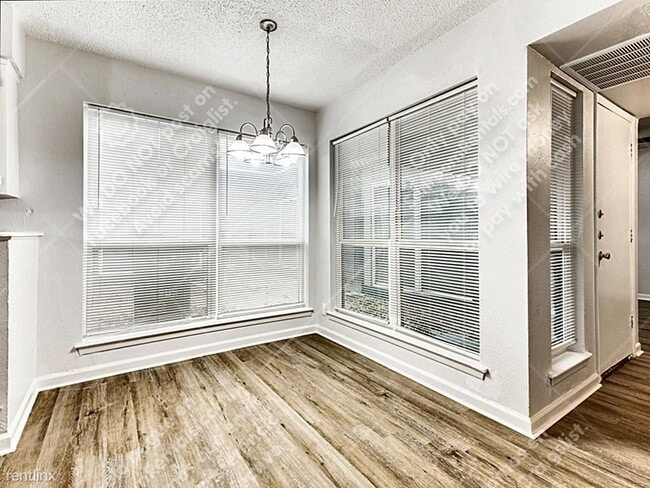 Foto del edificio - 2 br, 2 bath Duplex - 4305 Gorman Dr A A