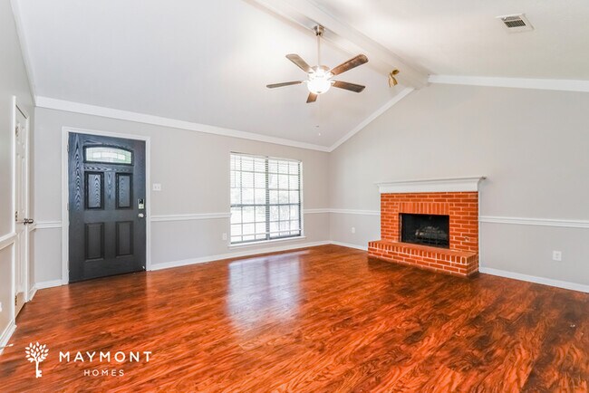 Foto del edificio - 195 Dogwood Cir