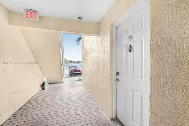 Building Photo - 3630 N 56th Ave