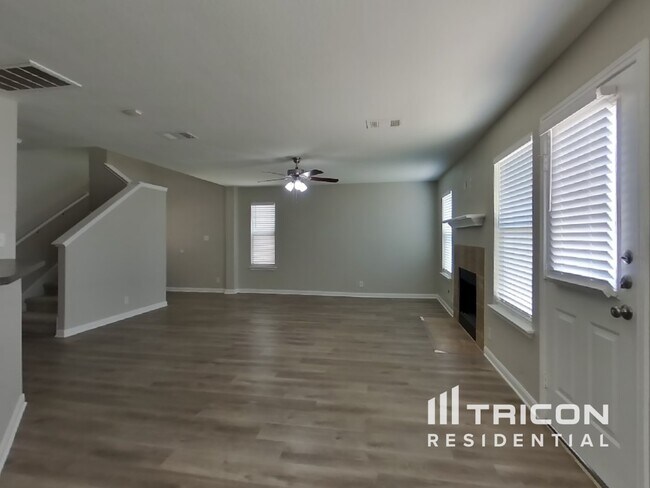 Foto del edificio - 9046 Bowring Park