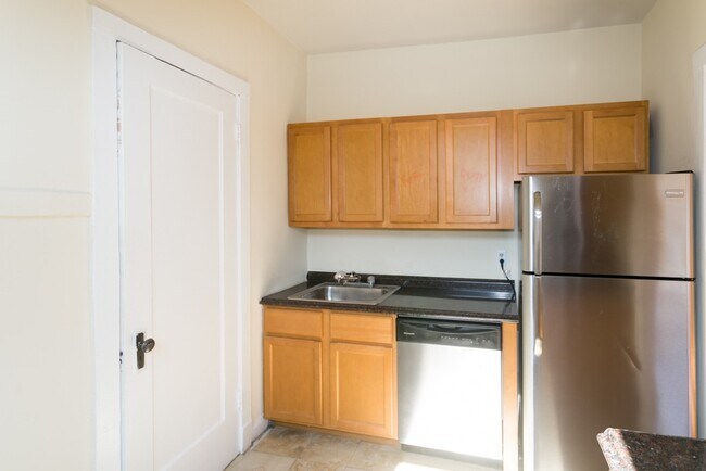Foto del edificio - 4426 N Wolcott Ave