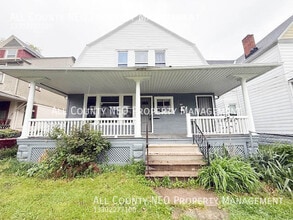 Building Photo - 2048 W 100th St