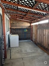 Building Photo - 310 W Lupton St
