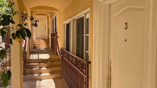Entry to unit - 11807 Dorothy St