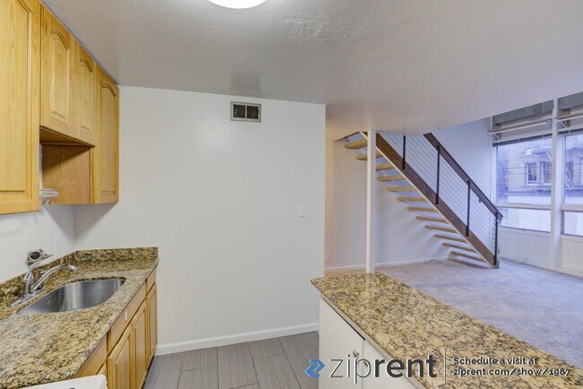 Foto del edificio - 2160 Taylor St