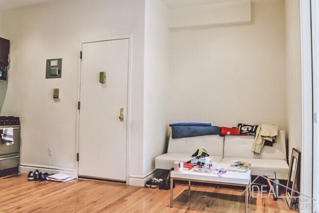 Foto del edificio - 234 E 84th St