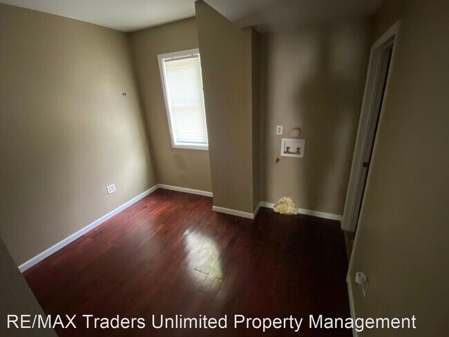 Foto del edificio - 2 br, 2.5 bath House - 1909 W Marquette St