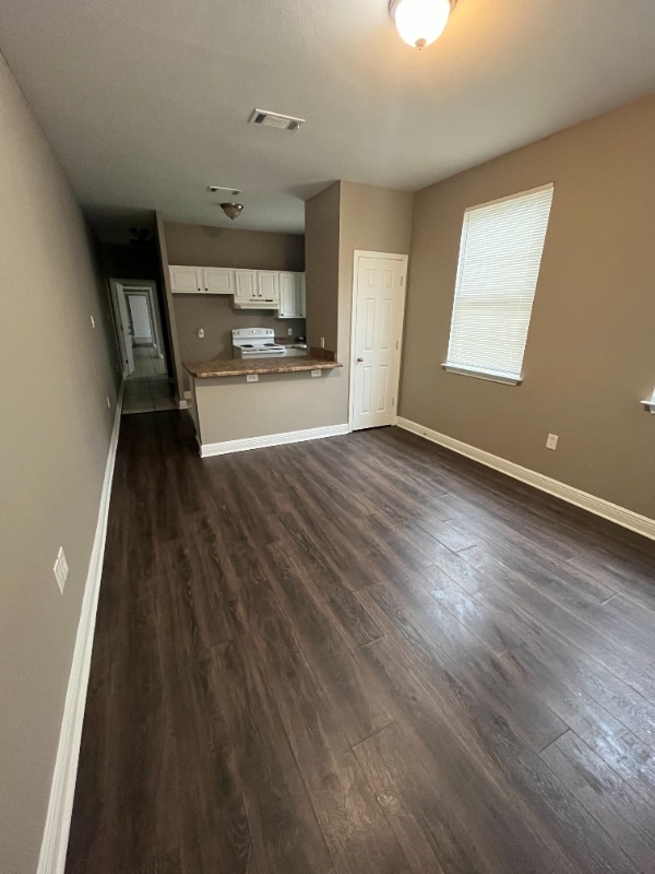 Photo - 1916 Eagle St Townhome