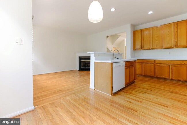 Building Photo - 2621 Tarleton Corner Dr