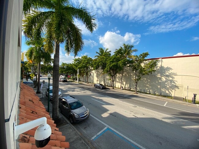Building Photo - 2268 SW 8th St