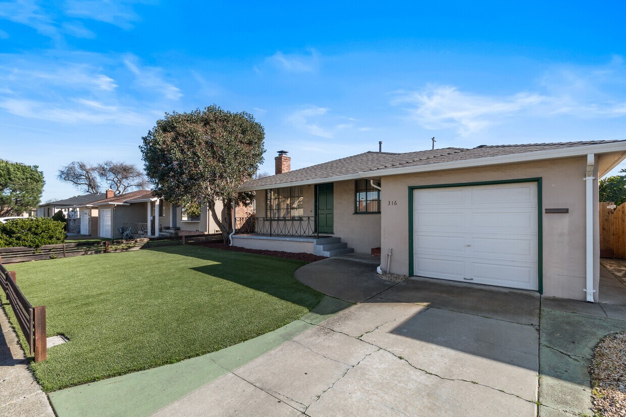 Photo - 316 Cupertino Way (San Mateo, CA)