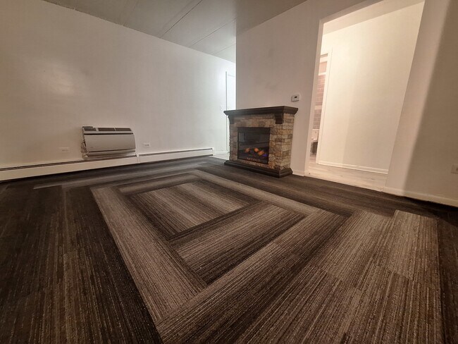 Foto del edificio - 413 W Talcott Rd