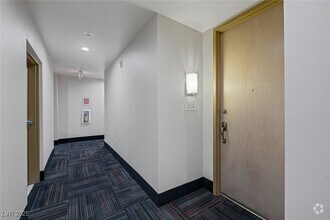Building Photo - 51 E Agate Ave