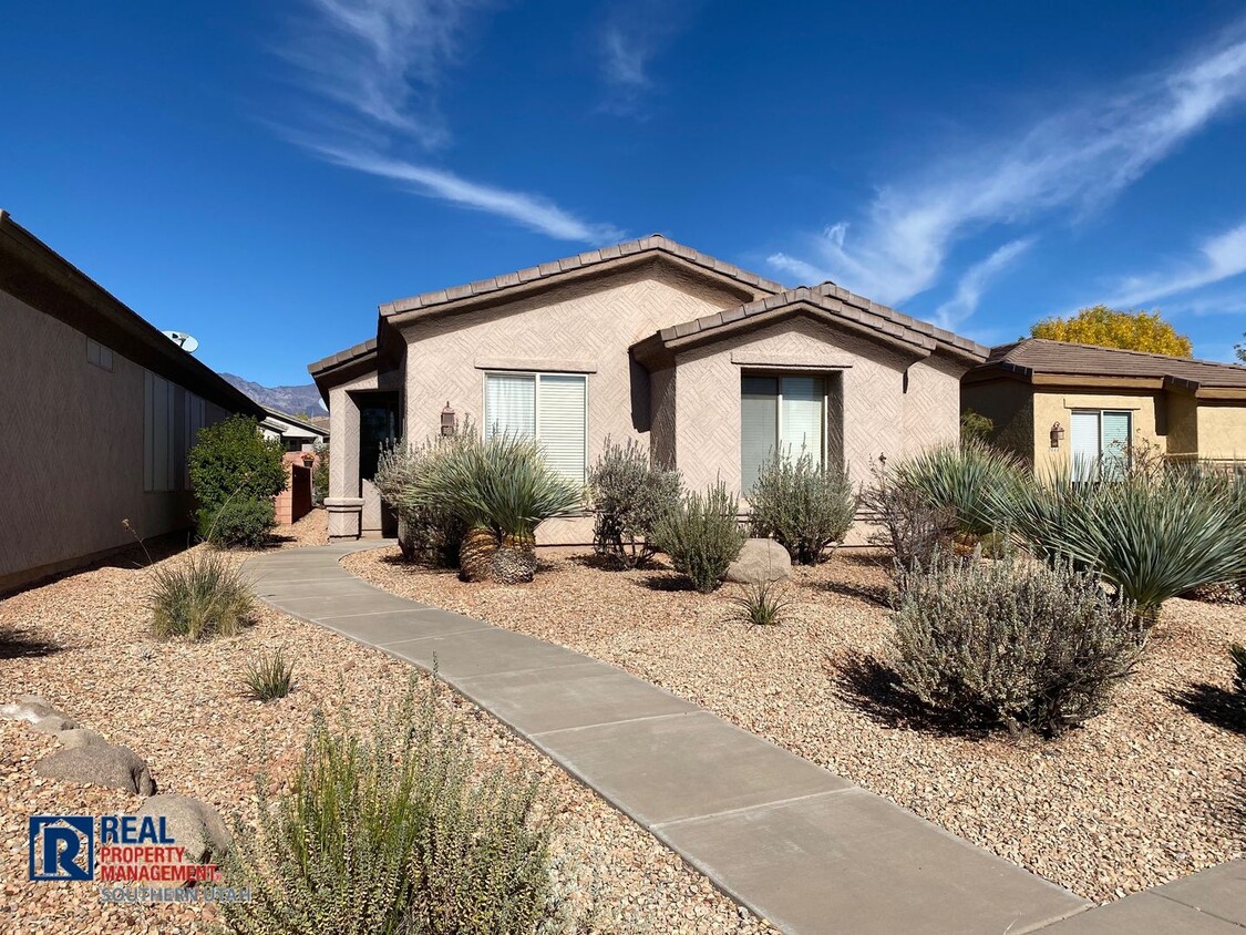 Primary Photo - Coral Canyon Home