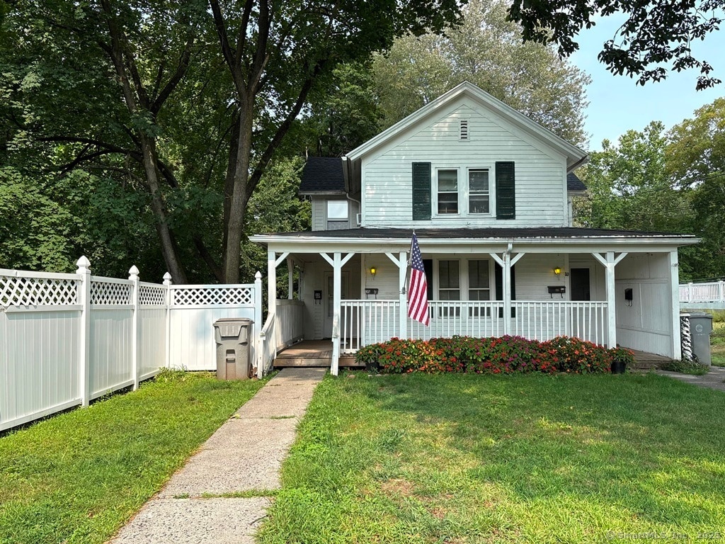 Photo - 35 Circle St (Bristol, CT)