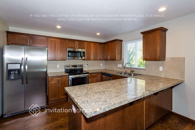 Building Photo - 6625 207th St Ct E