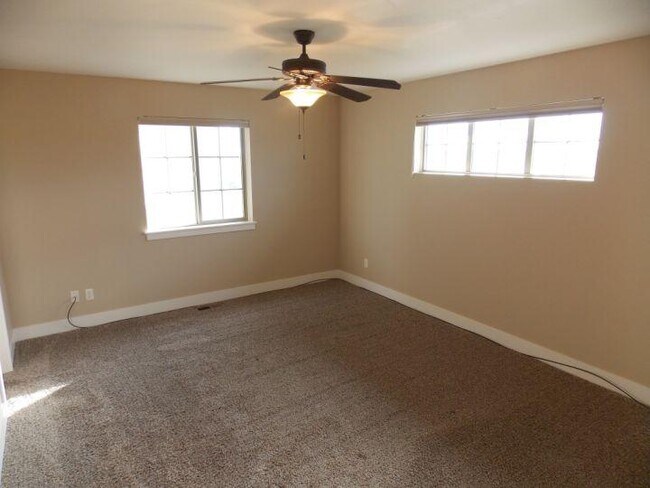Foto del edificio - 3 bedroom in Billings MT 59106