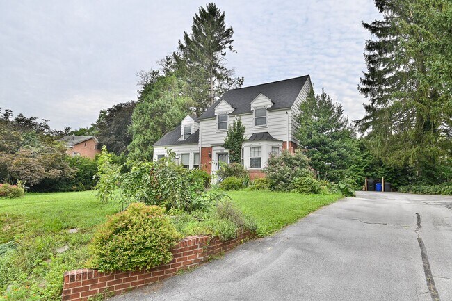 Foto del edificio - Beautiful Single Family in Bellevue Park