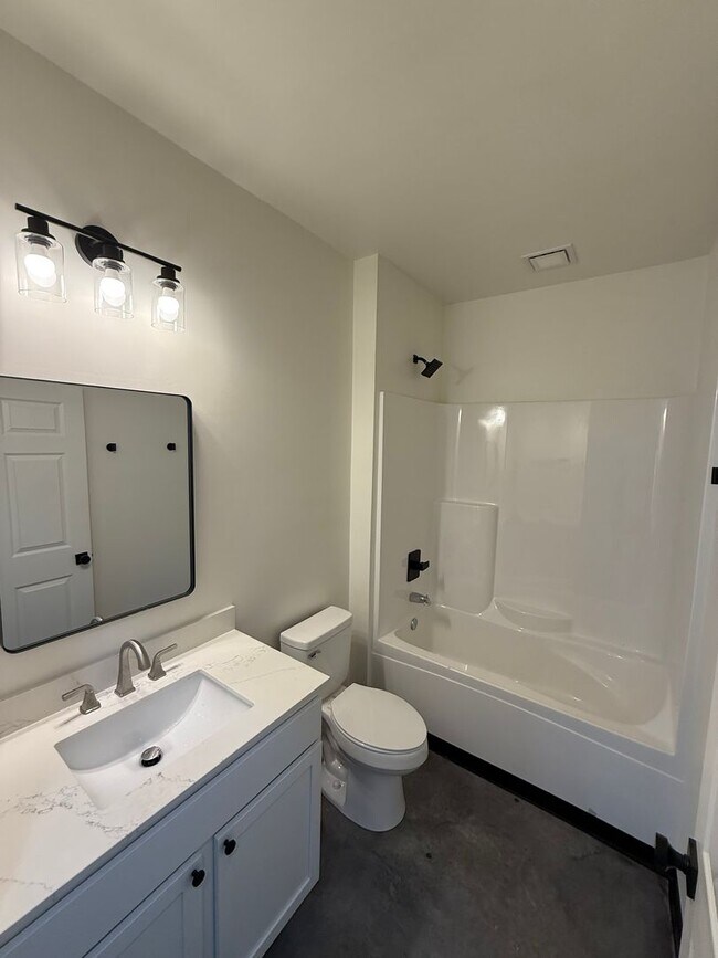 Foto del edificio - 188 Summit