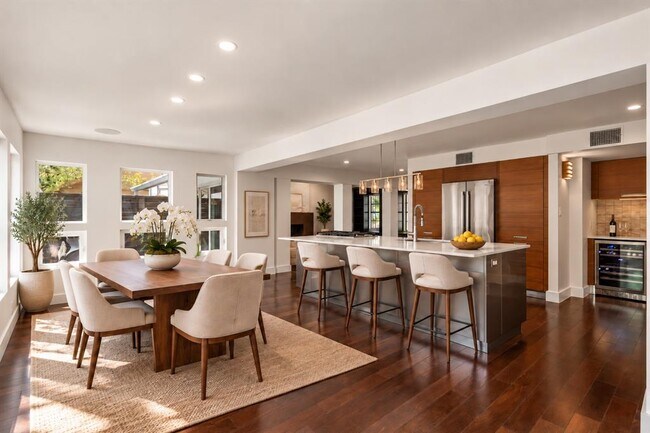 Foto del edificio - 3117 Eanes Cir