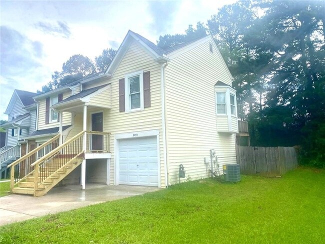 Building Photo - 8055 S Bay Ct