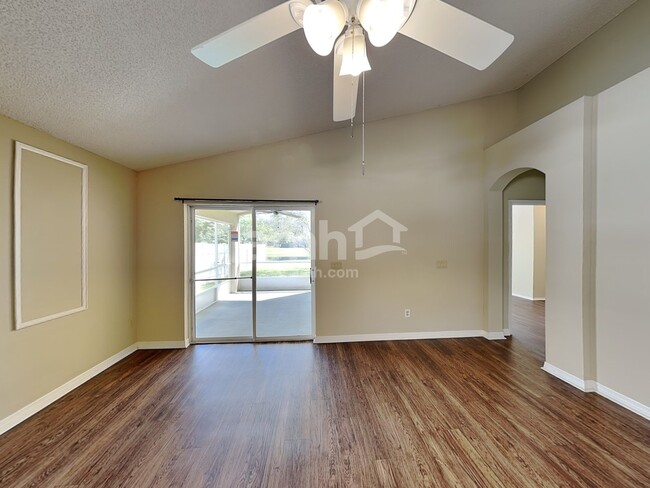 Building Photo - 14404 Pine Bridge Run
