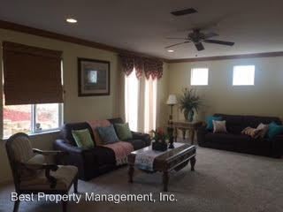 Foto del edificio - 5 br, 3 bath House - 2650 Wawona Ct