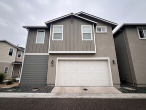 Building Photo - 335 Cattail Cir
