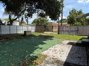 Building Photo - 4761 NW 11th Ave