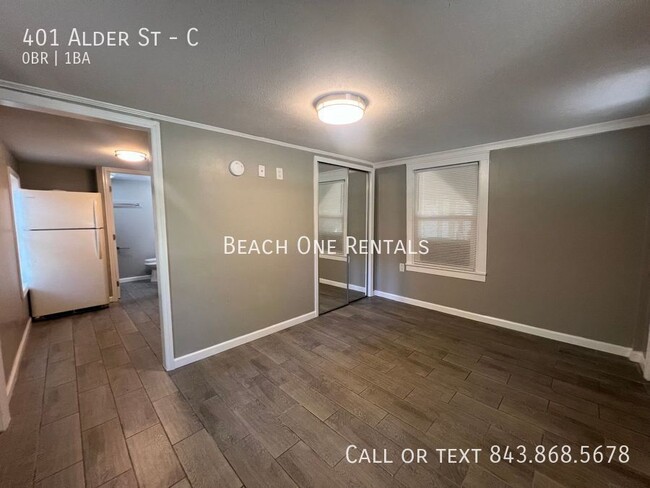 Building Photo - Myrtle Beach - Studio Apartment (All Utili...