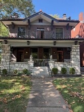 Building Photo - 2641 S Kingshighway Blvd