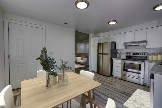 Interior Photo - The Pines