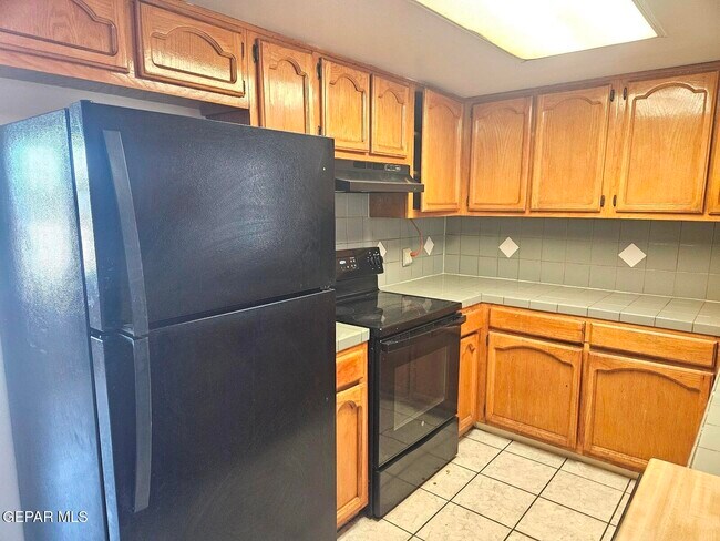 Foto del edificio - 6423 Kiowa Ct