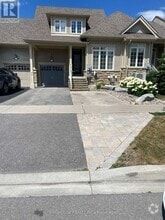 Building Photo - 4 Deacon Cres