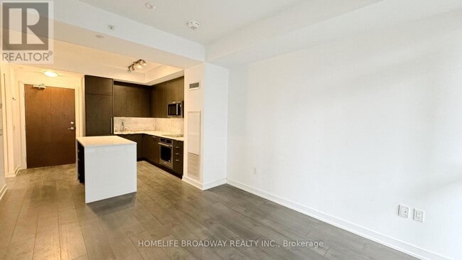 Building Photo - 38 Iannuzzi St