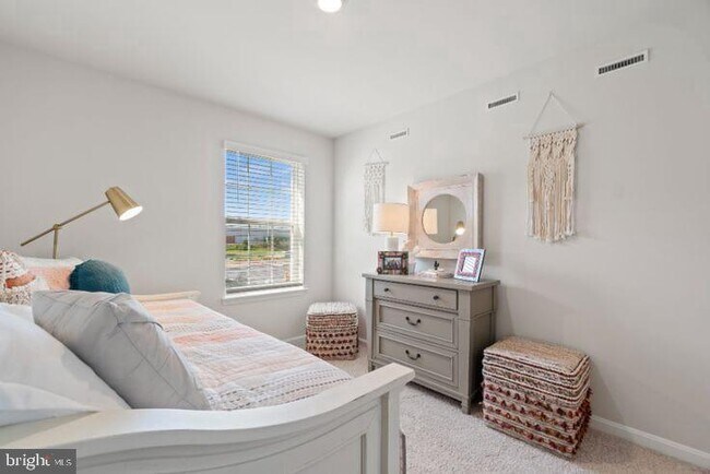 Building Photo - 117 Tigney Dr